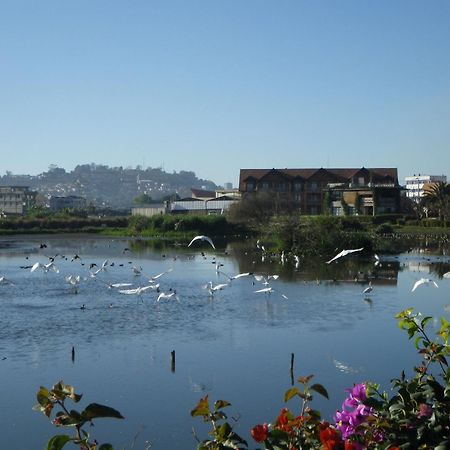 Radisson Hotel Tamboho Waterfront 塔那那利佛 外观 照片