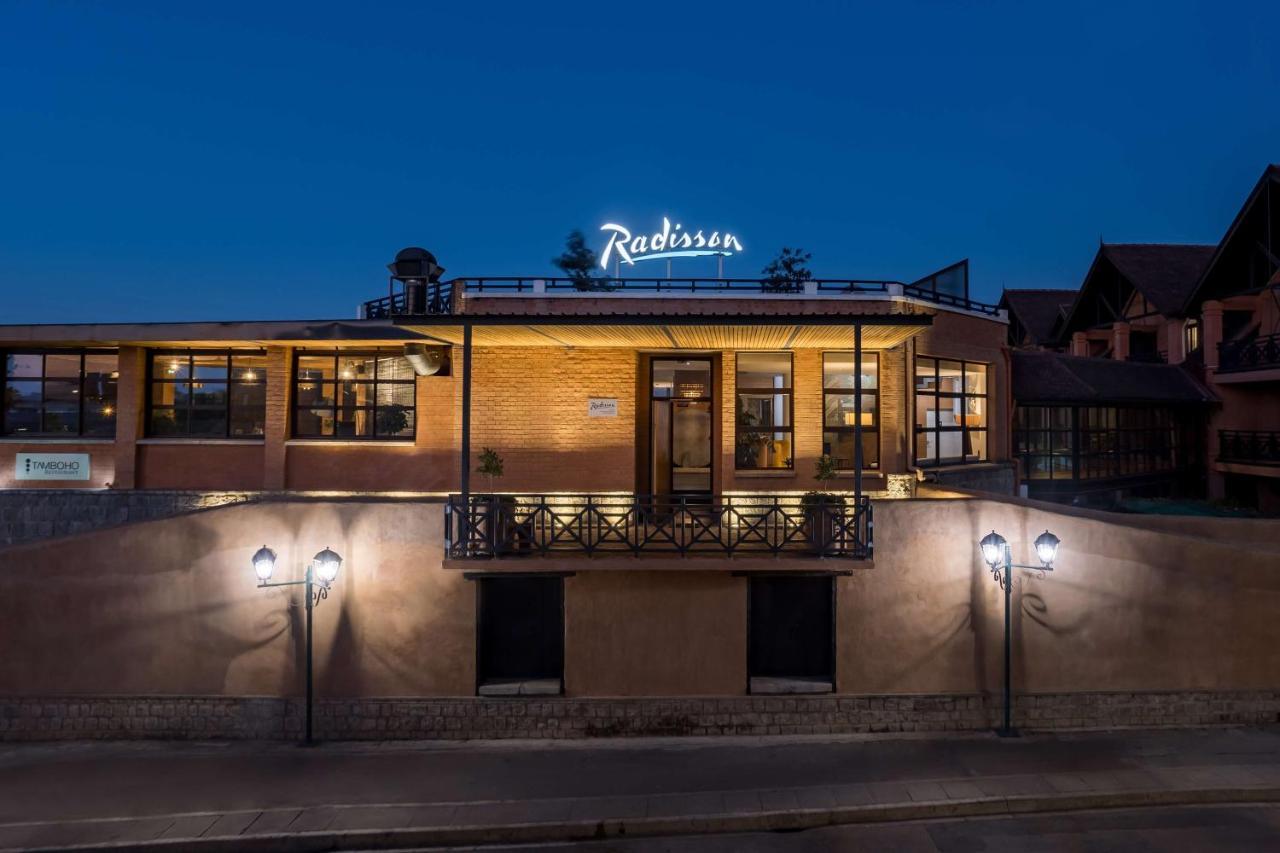 Radisson Hotel Tamboho Waterfront 塔那那利佛 外观 照片