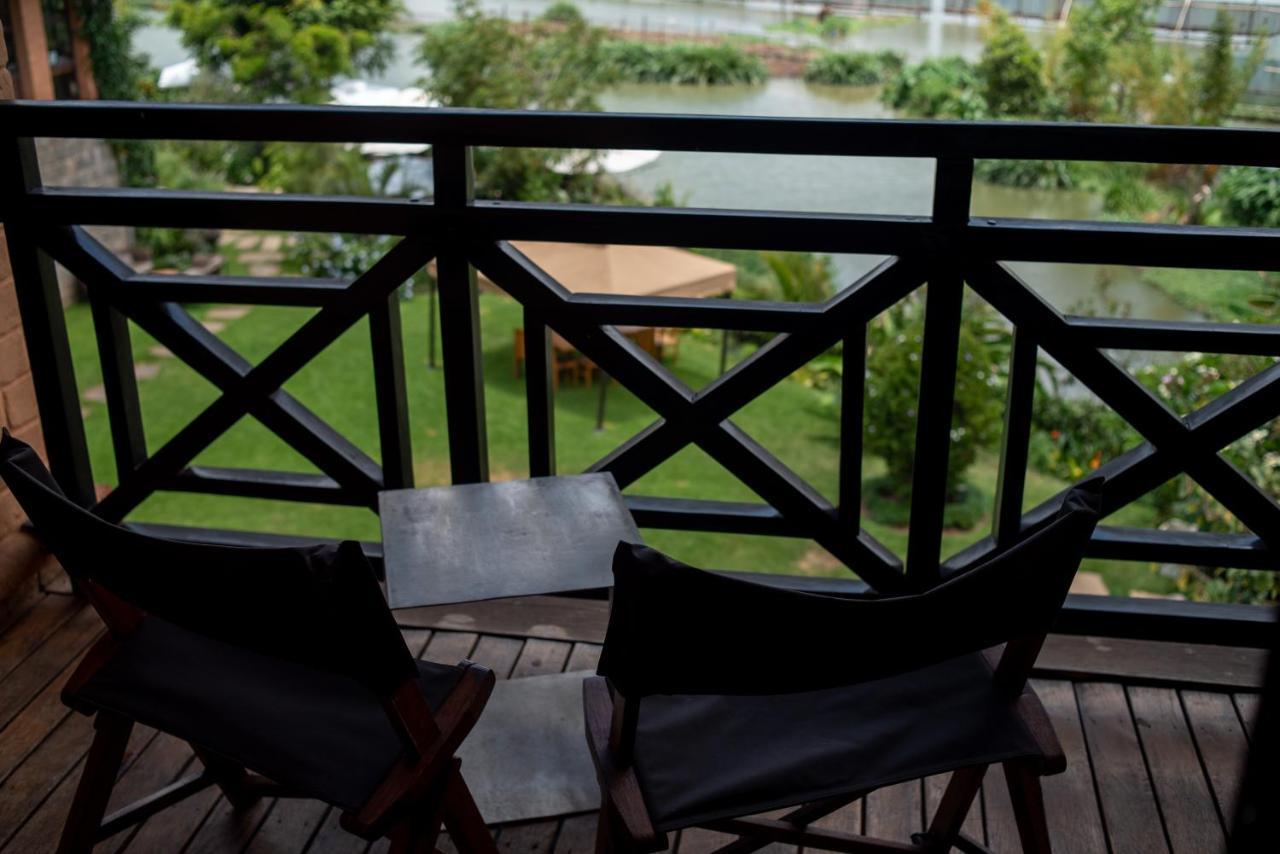 Radisson Hotel Tamboho Waterfront 塔那那利佛 外观 照片
